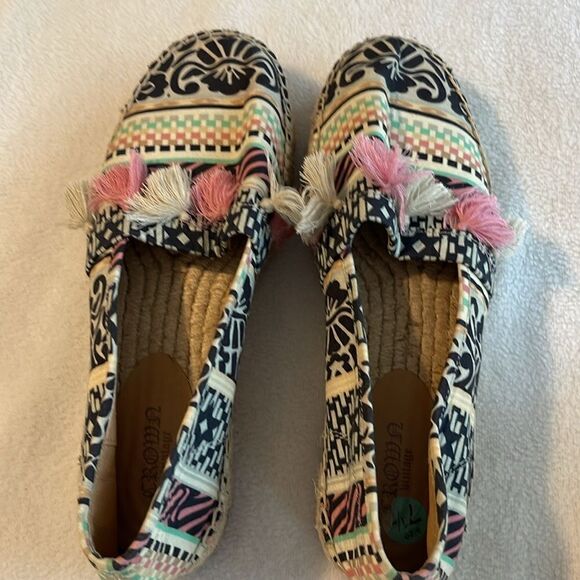 Crown Vintage Kalani Espadrilles - Picture 7 of 10